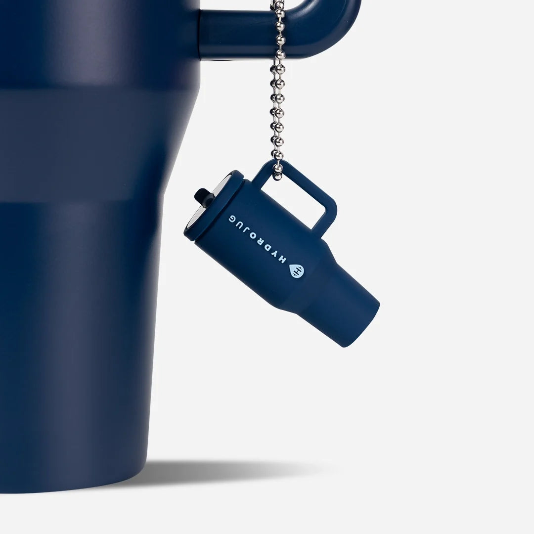 traveler-keychain-c8 Web-TravelerKeychainPhotos-Navy2.webp